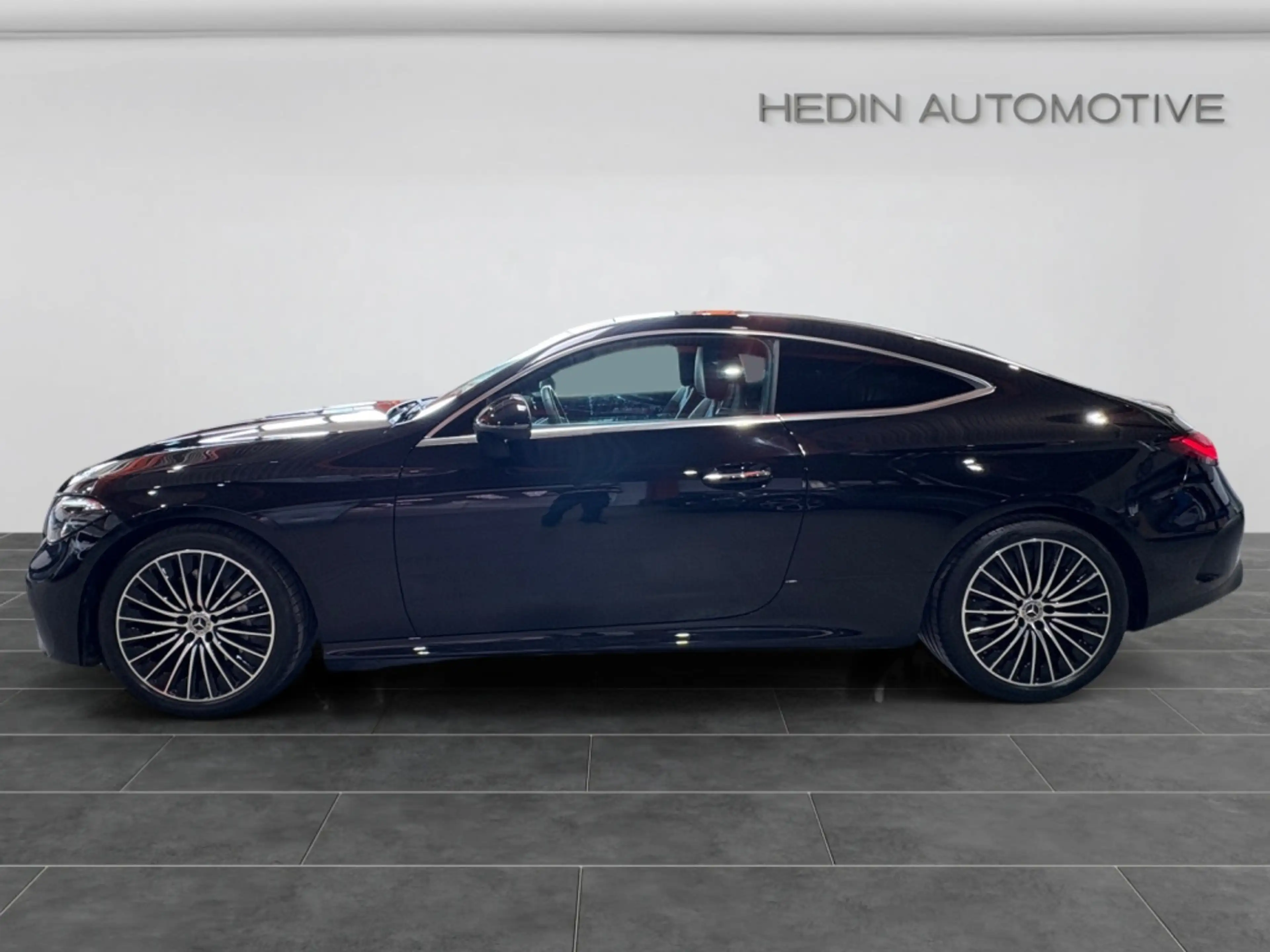 Mercedes-Benz CLE 180 Coupé AMG|PANO|KAM|TOTW|KEYL|MEMO|CarPl. — photo 3