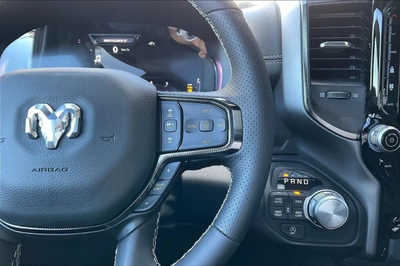 RAM 1500 photo RAM 1500