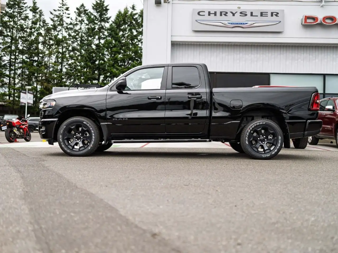 RAM 1500 снимка RAM 1500