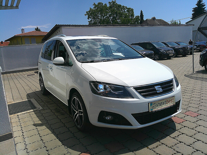 SEAT Alhambra 2.0 TDI Executive — photo 10
