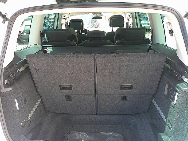 SEAT Alhambra 2.0 TDI Executive — photo 7