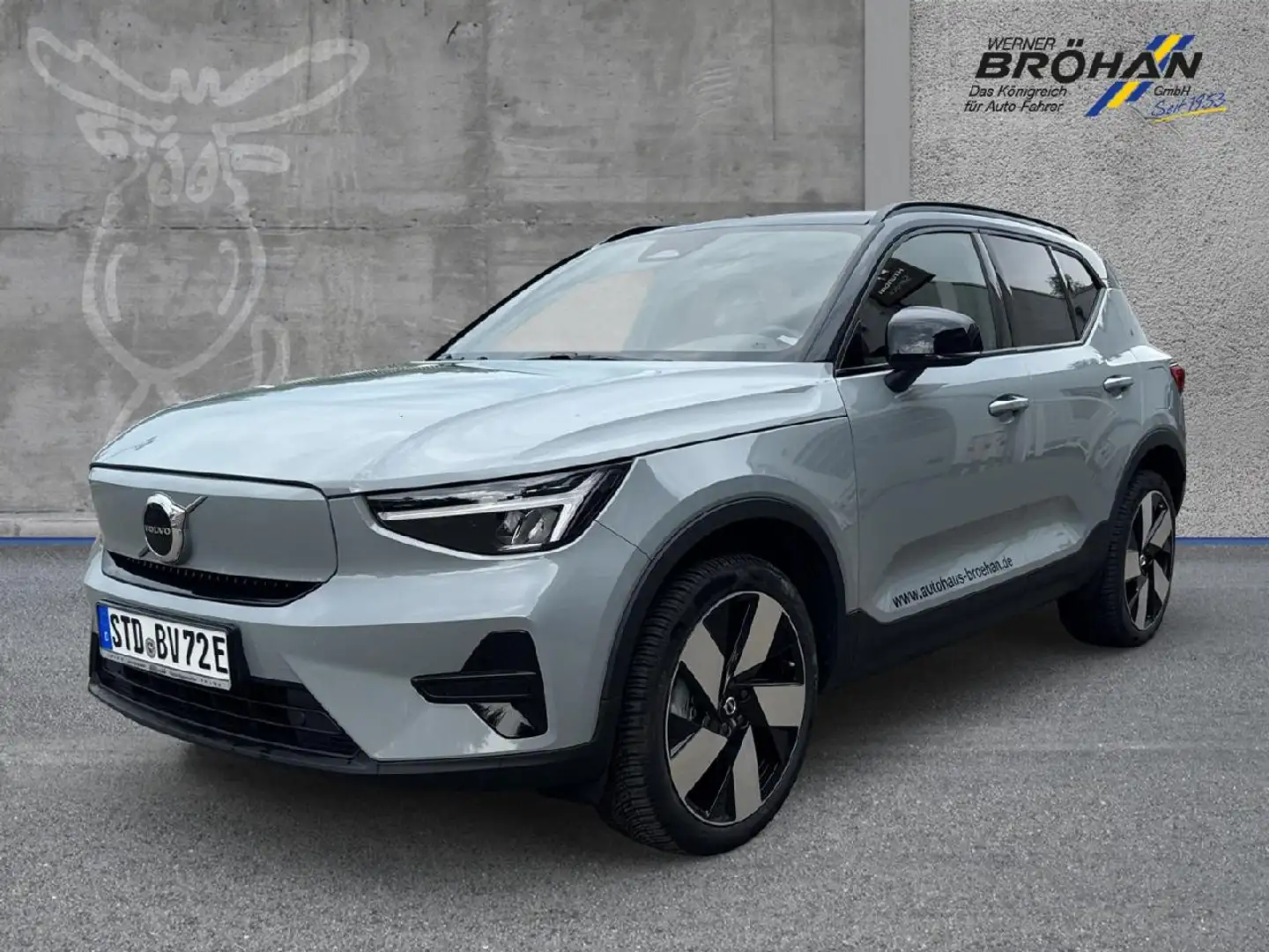Volvo XC40 Recharge Plus Single Motor Extended Range Grau - 1