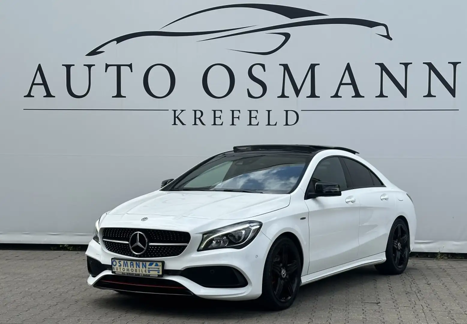 Mercedes-Benz CLA 250 4M 7G-DCT AMG Styling   PANO   RFK  .. Alb - 1