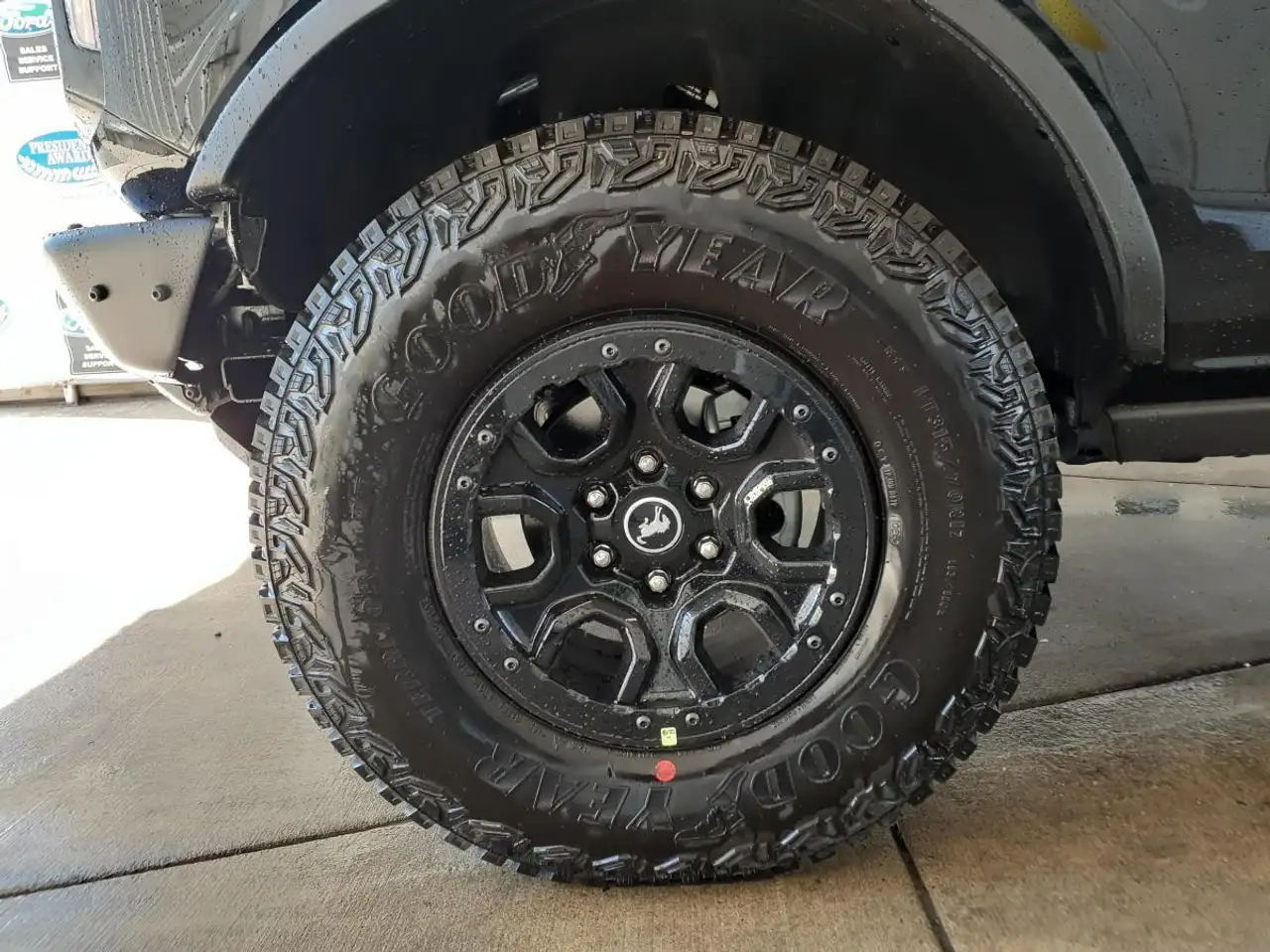 Ford Bronco снимка Ford Bronco