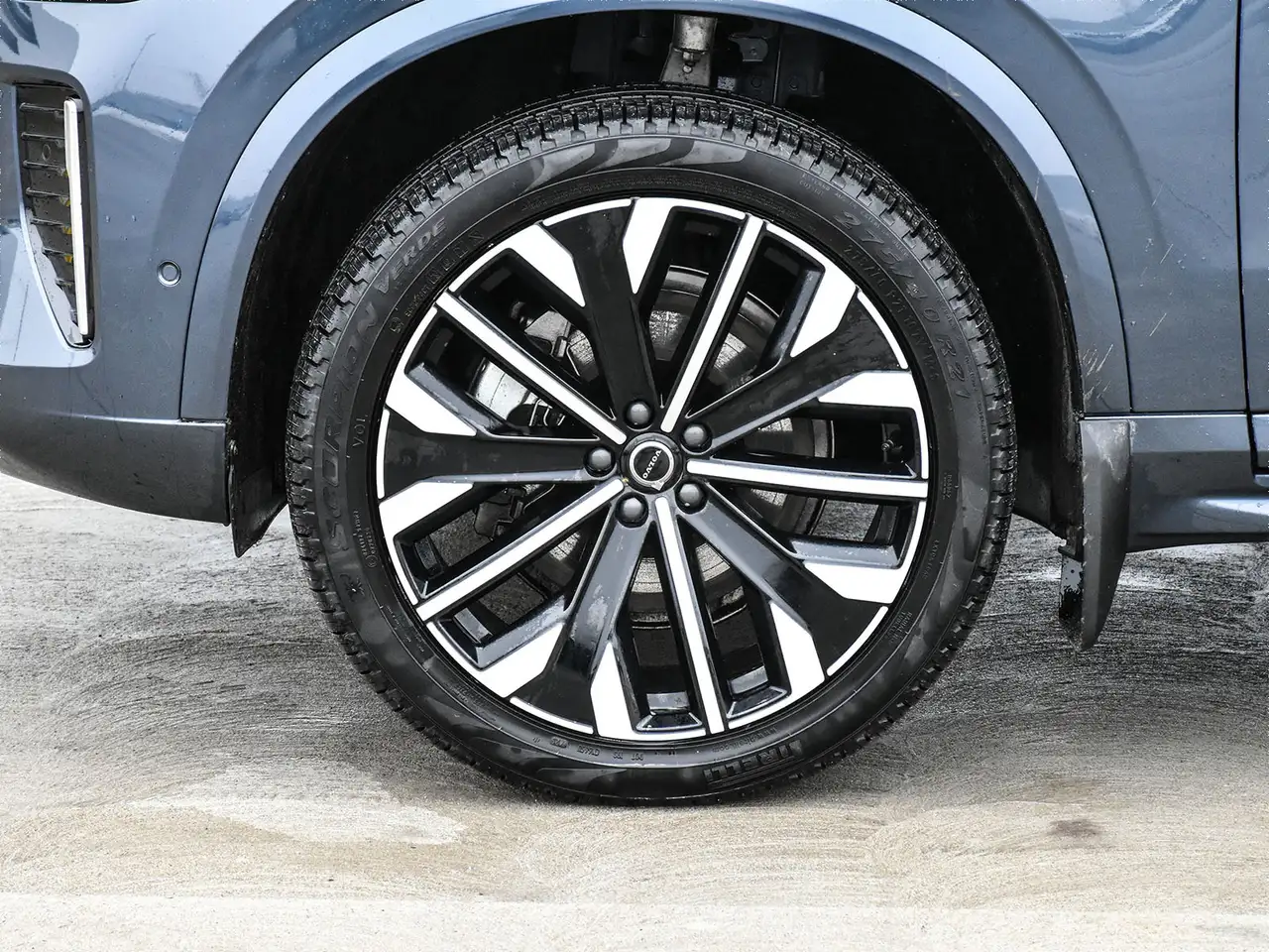 Volvo XC90 снимка Volvo XC90