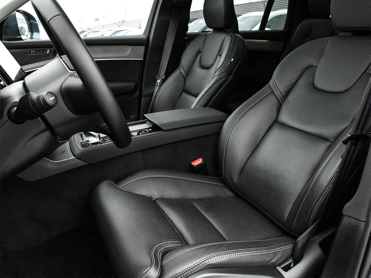 Volvo XC90 снимка Volvo XC90