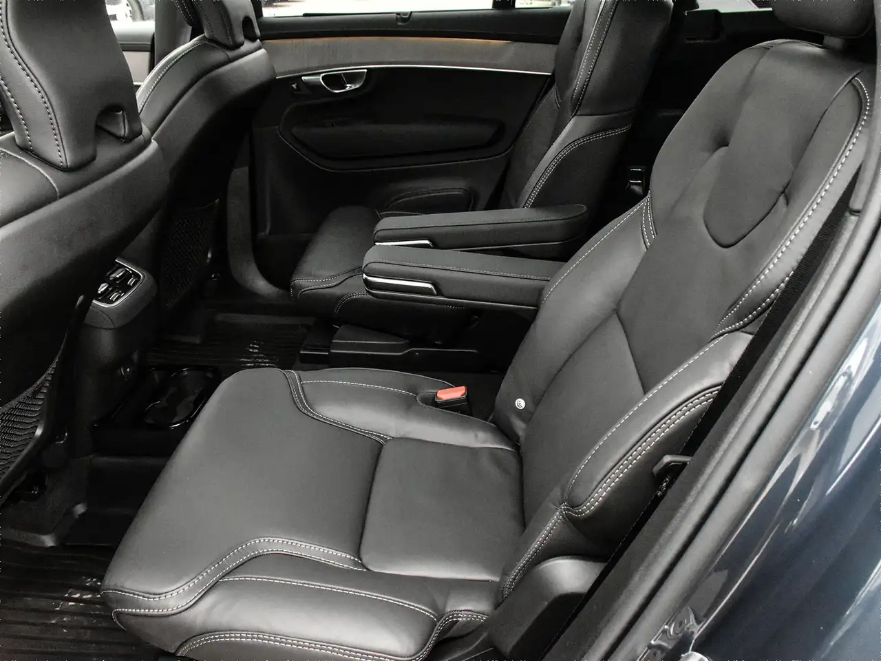 Volvo XC90 снимка Volvo XC90