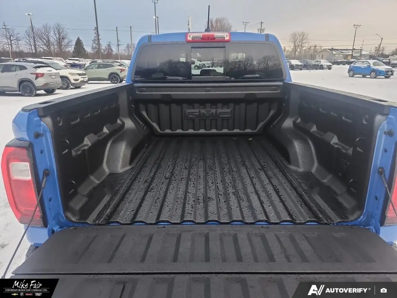 GMC Canyon снимка GMC Canyon
