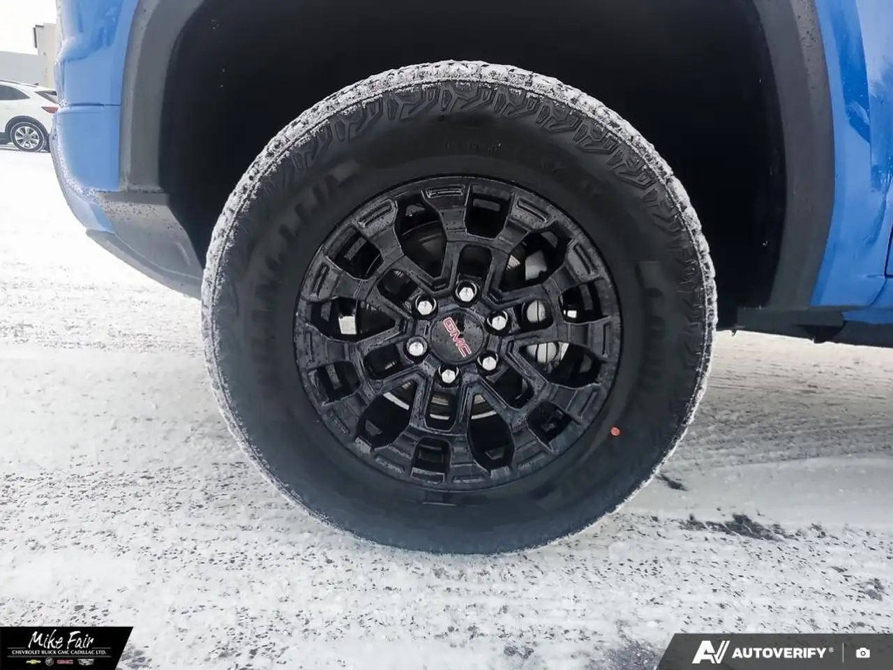 GMC Canyon снимка GMC Canyon