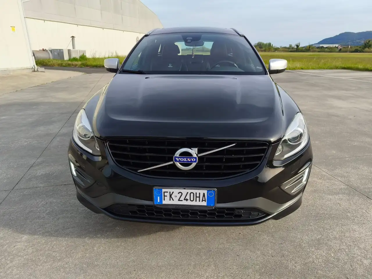 Volvo XC60 XC60 D3 GEARTRONIC R-design 110Kw - 150CV