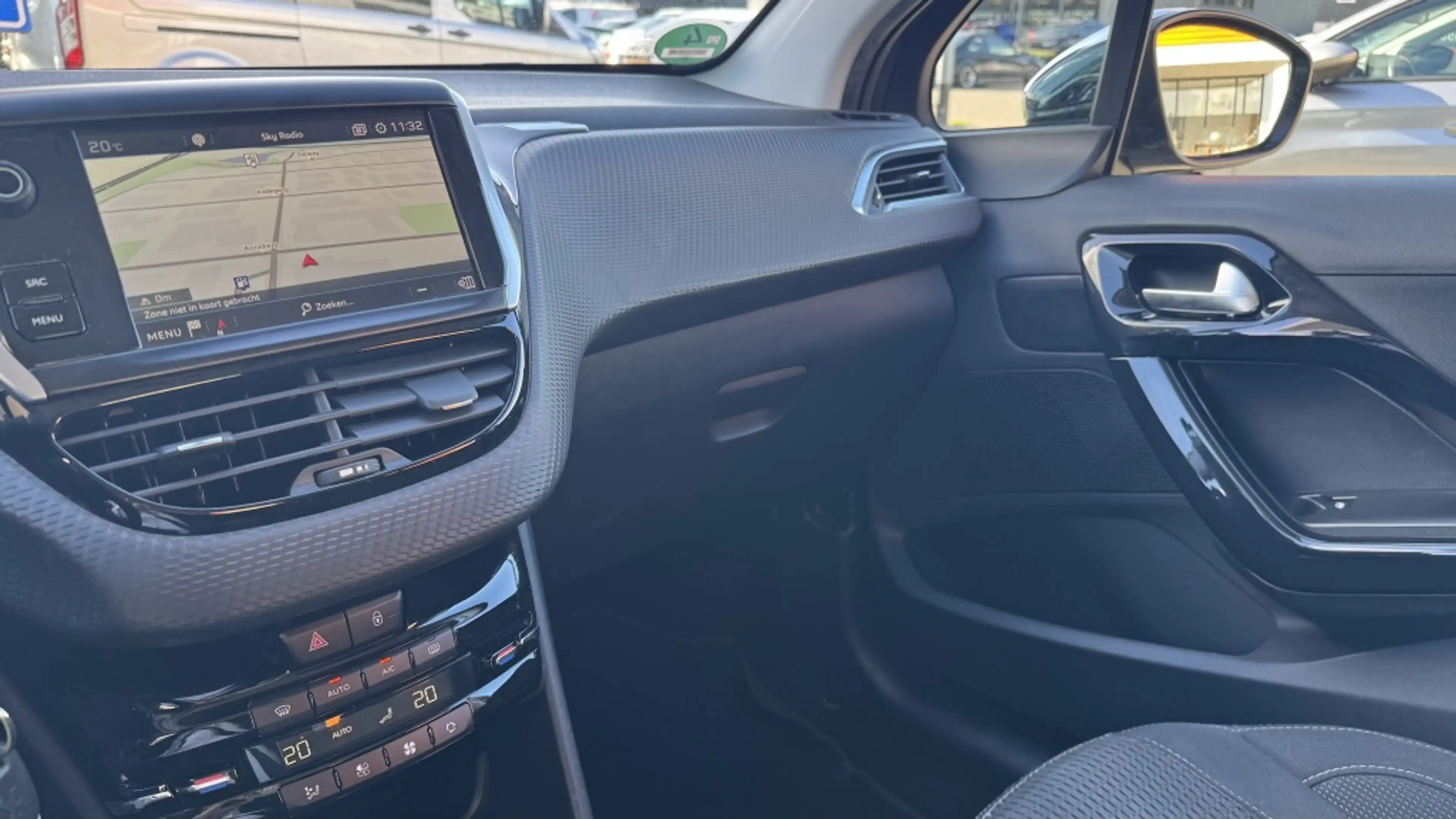 Peugeot 208 1.2 PT BL Executive | Navi | Trekhaak | Cruise — photo 16