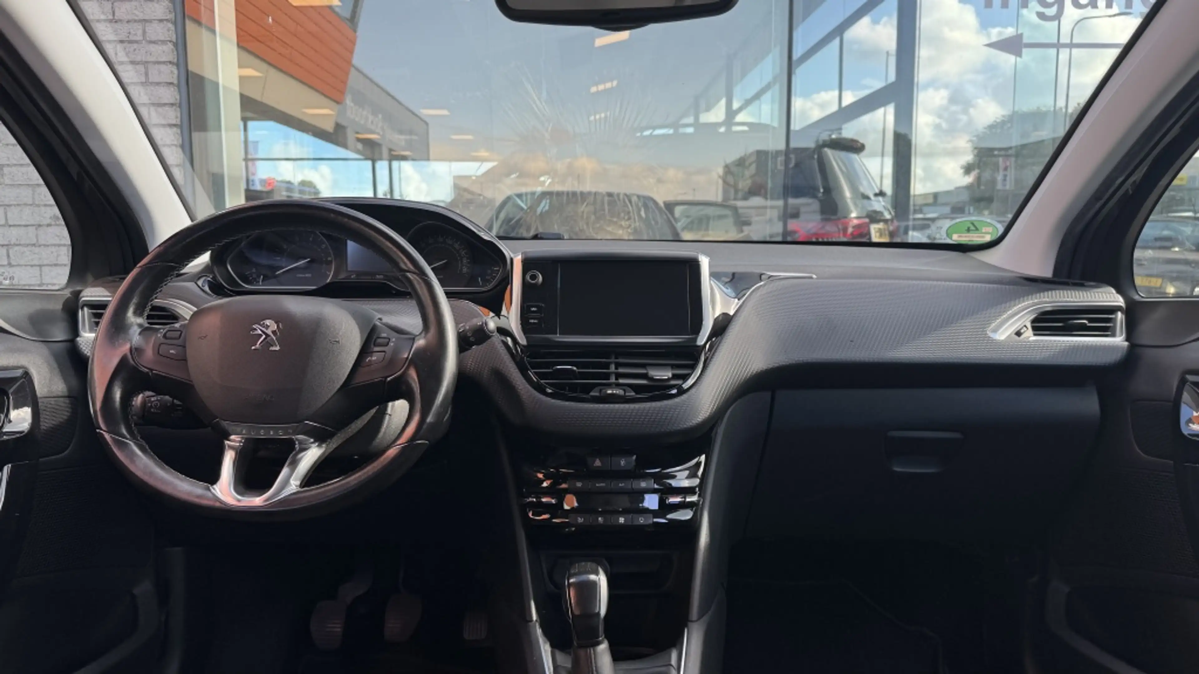 Peugeot 208 1.2 PT BL Executive | Navi | Trekhaak | Cruise — photo 14