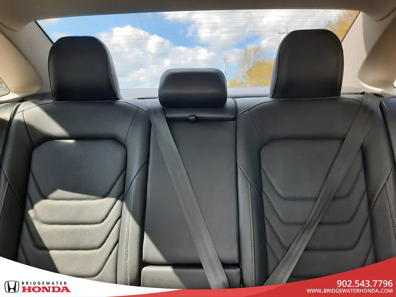 Volkswagen Jetta снимка Volkswagen Jetta