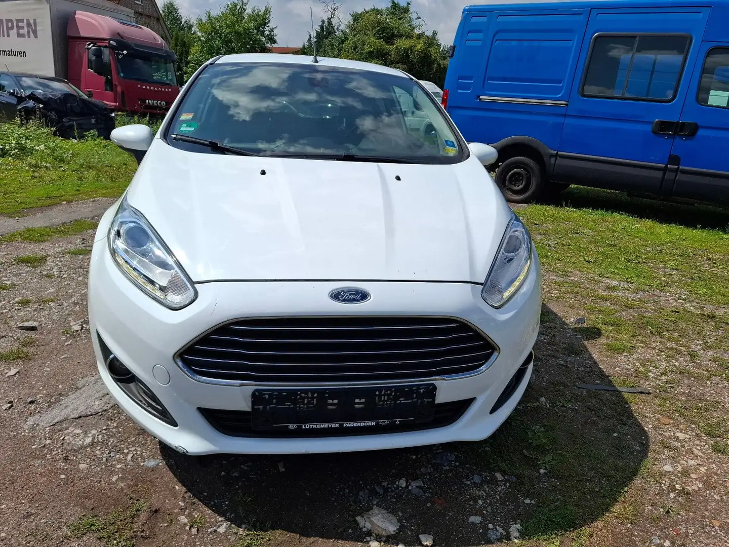 Ford Fiesta Titanium Weiß - 2