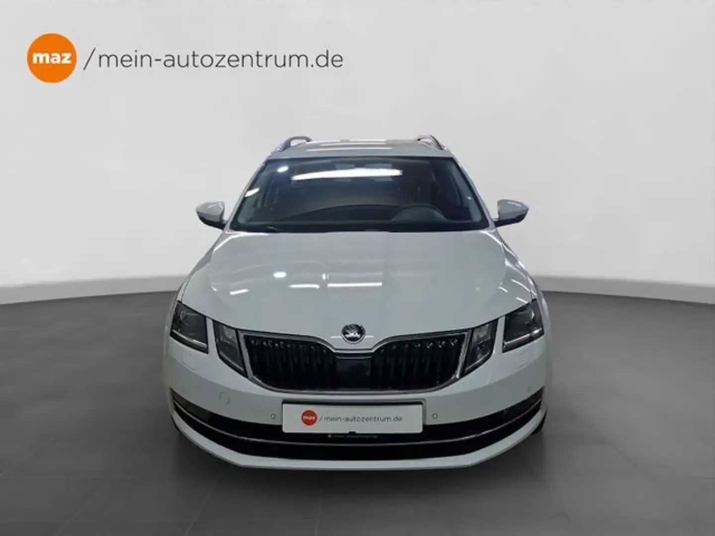 Skoda Octavia 1.6 TDI Style Alu LED PDC Smart Link Sit Blanc - 2