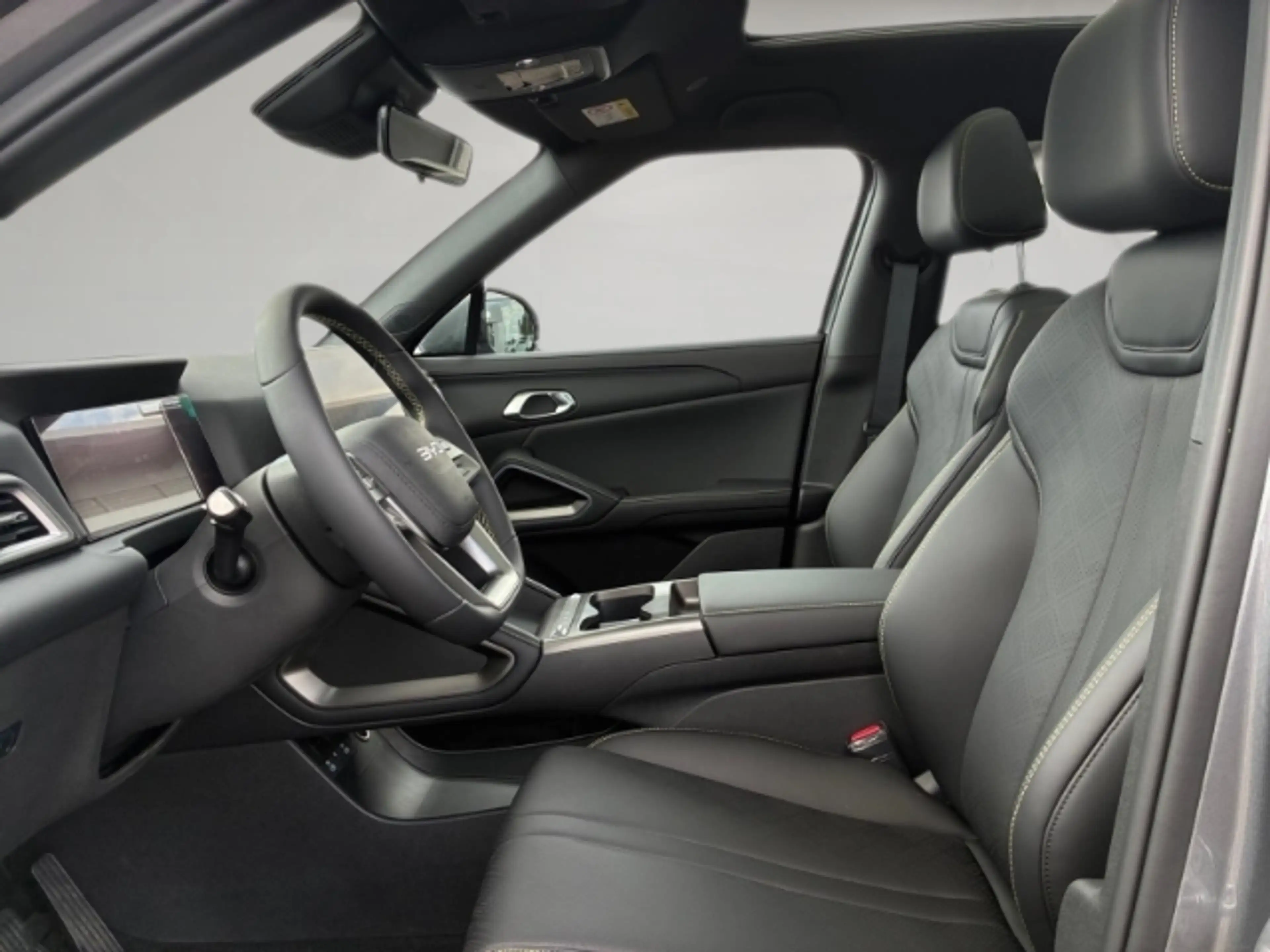 BYD Atto 2 DM-i 1.5 Boost Apple CarPlay Rückfahrkamera Sitzhe — photo 8
