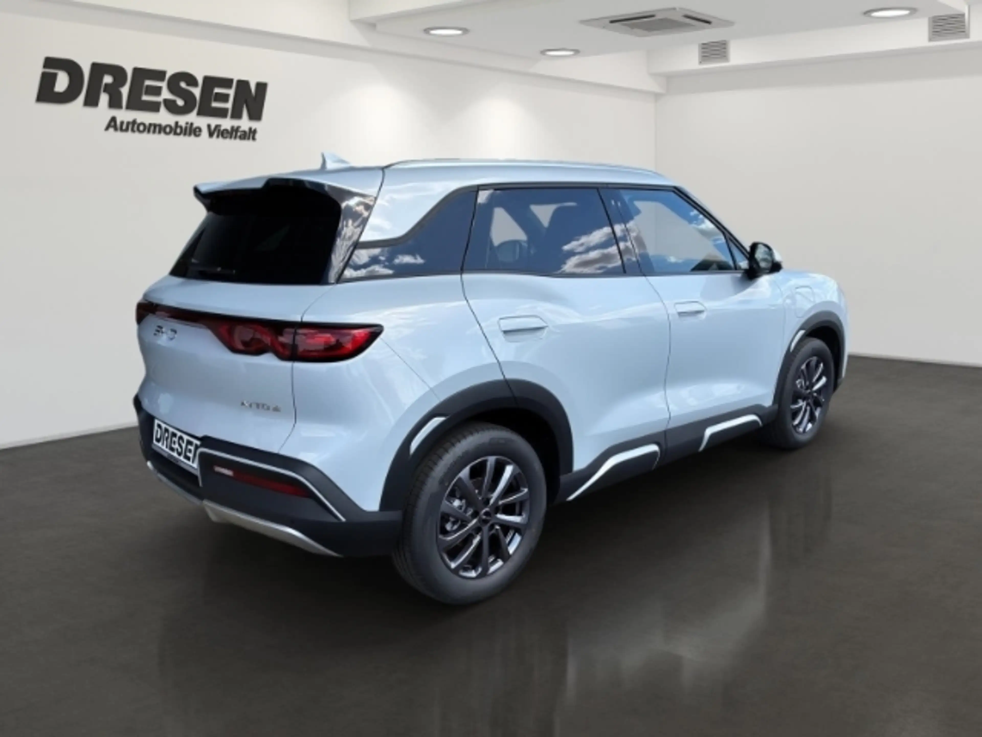 BYD Atto 2 DM-i 1.5 Boost Apple CarPlay Rückfahrkamera Sitzhe — photo 4