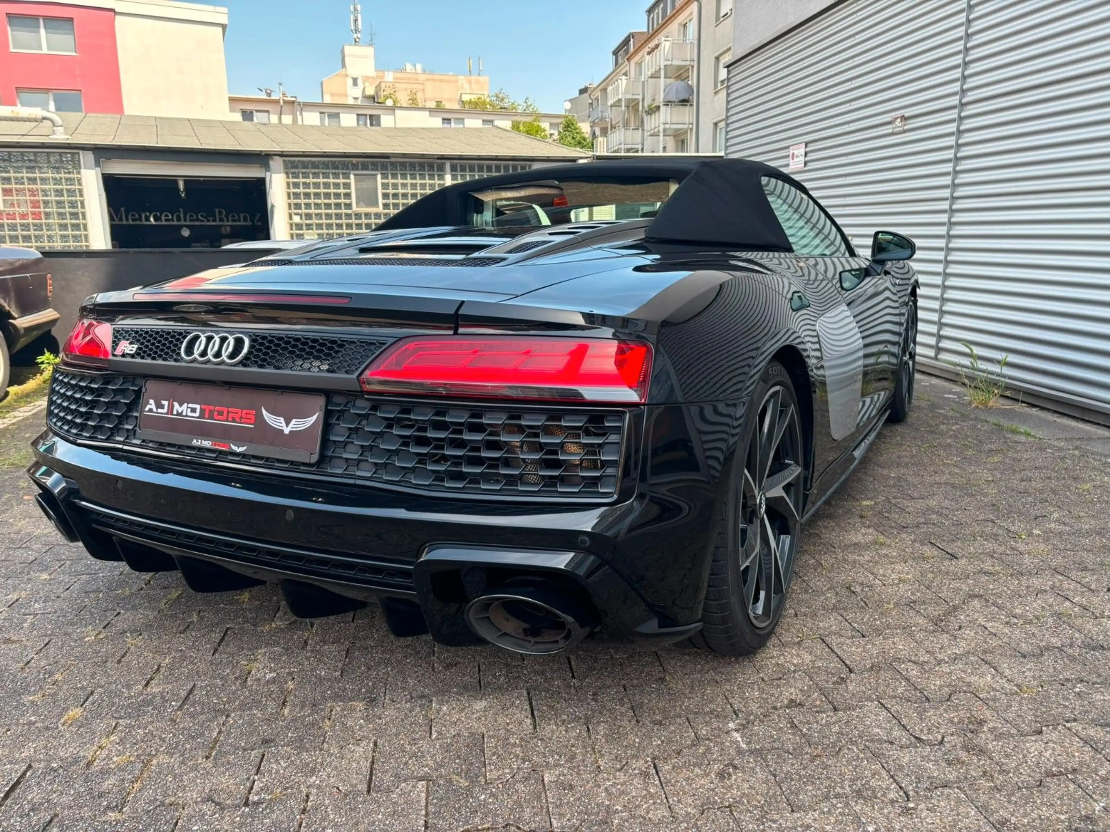 Audi R8 Spyder 5.2 FSI quattro *Fahrbereit* — photo 7