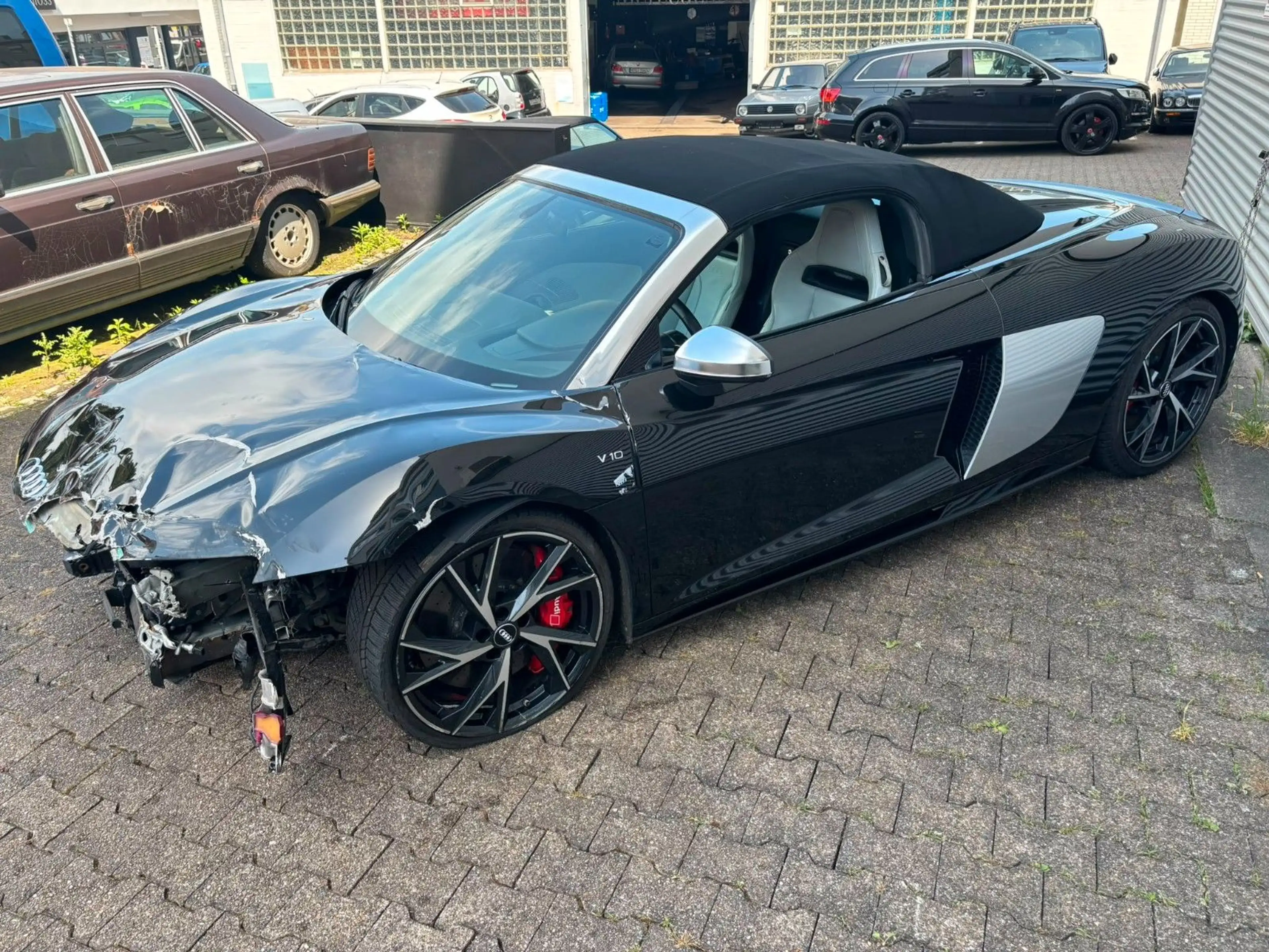 Audi R8 Spyder 5.2 FSI quattro *Fahrbereit* — photo 3