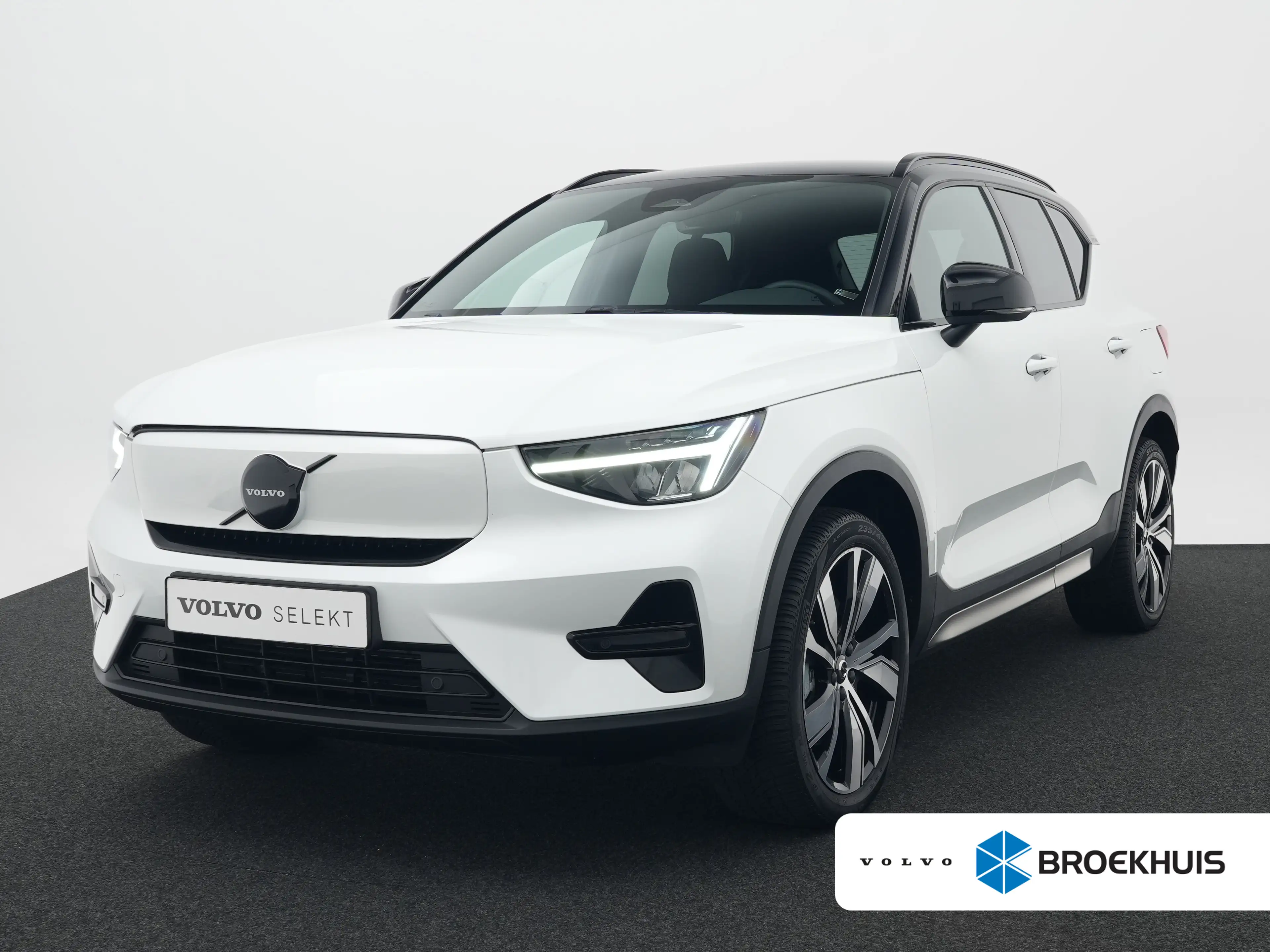 Volvo XC40 Single Extended Plus 82 kWh | Adaptive Cruise | Pi