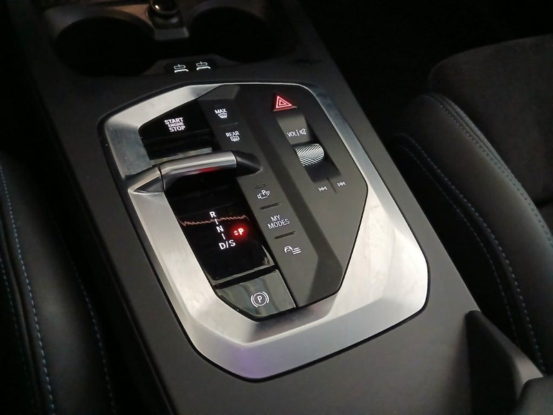 BMW 120 M Sport HuD Tempomat 2ZK IQ 360° SHZ — photo 10
