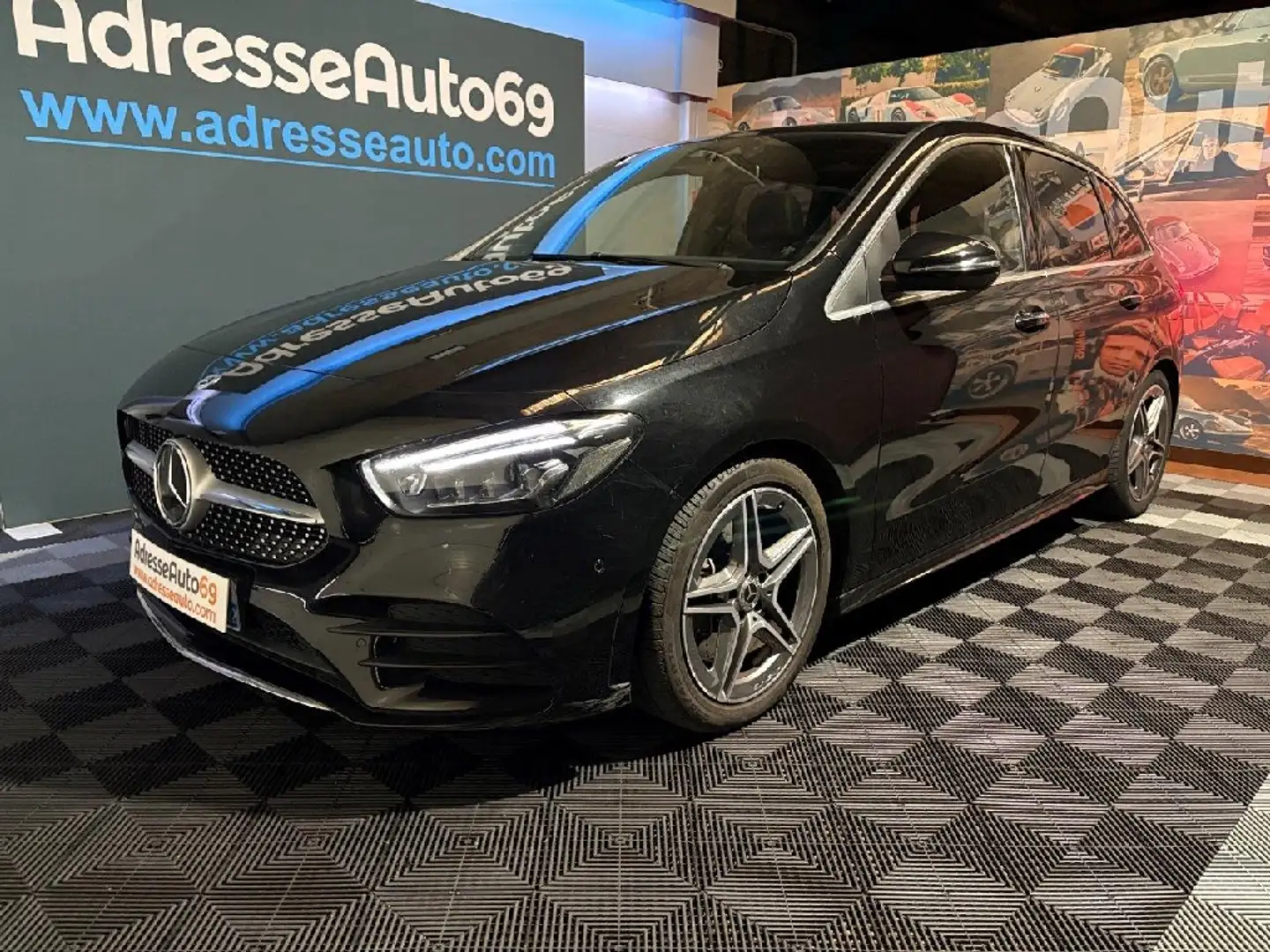 Mercedes-Benz B 250 250 7G-DCT 4-Matic AMG Line Edition - 1