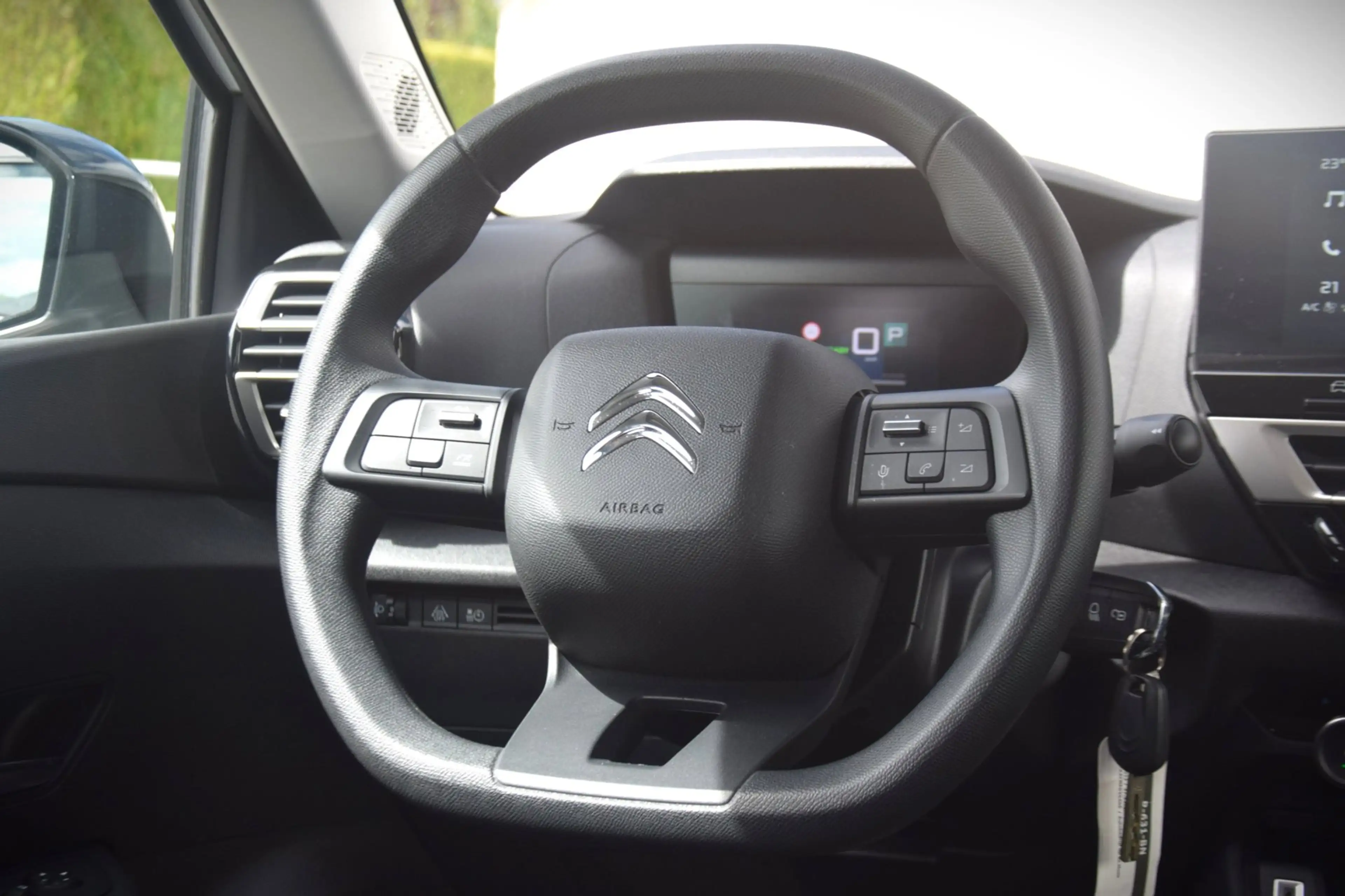 Citroen E-C4 Electric Live 50 kWh — photo 11