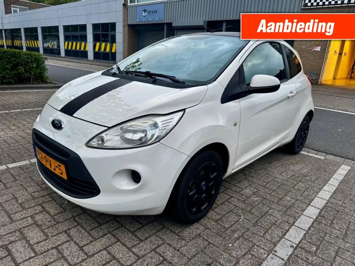 Ford Ka/Ka+ 1.2 Comfort start/stop AIRCO 2DE EIG NAP APK Alb - 1