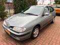 Renault Megane 1,6 mit Original 50000km Grau - thumbnail 2