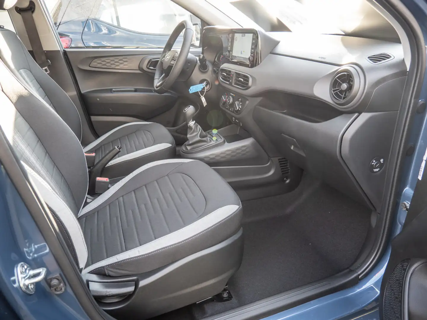 Hyundai i10 1.0 Select Blau - 2