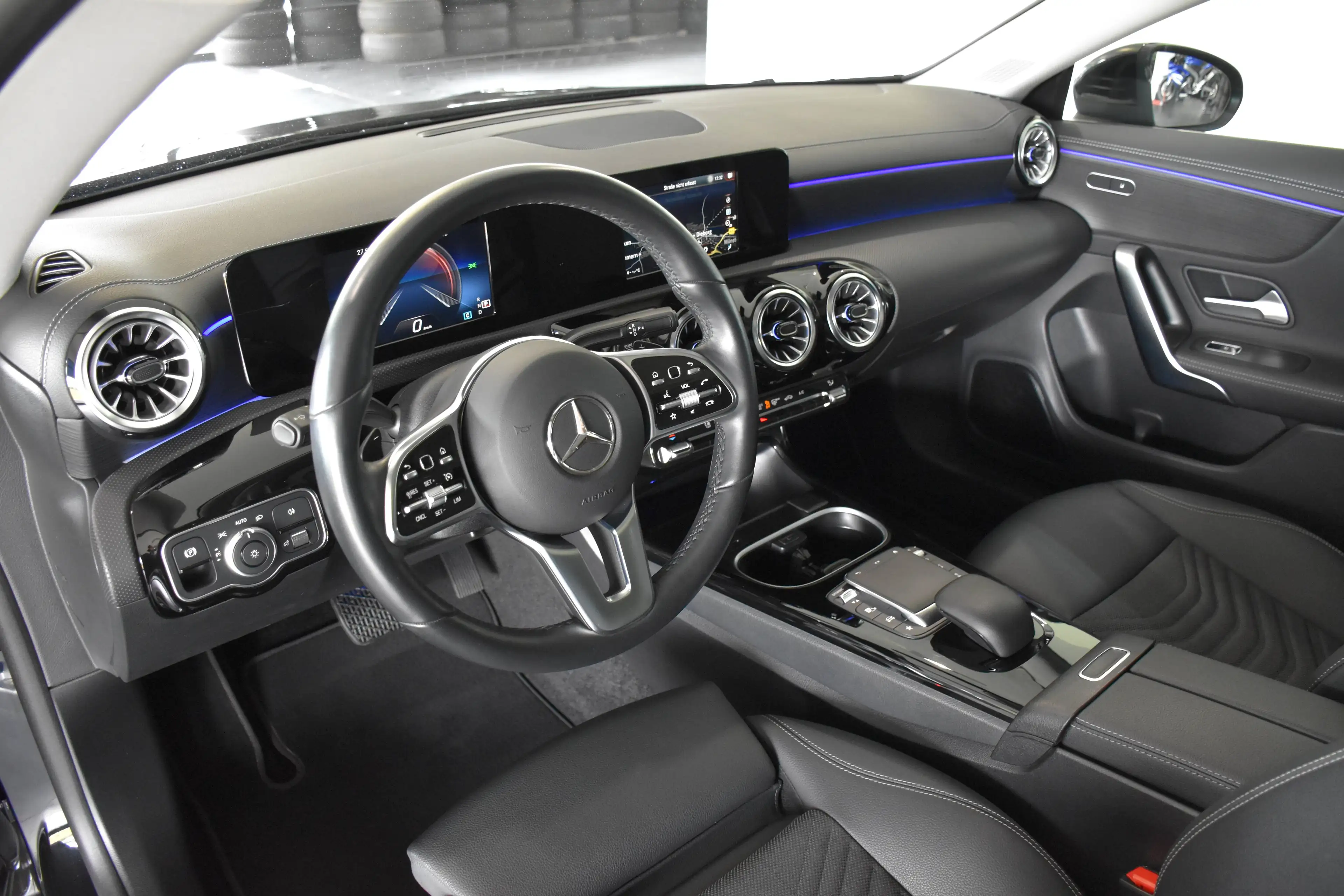 Mercedes-Benz CLA 220 CLA 220 d 8G-DCT PROGRESSIVE"PANORAMA"AHK"LED" — photo 13