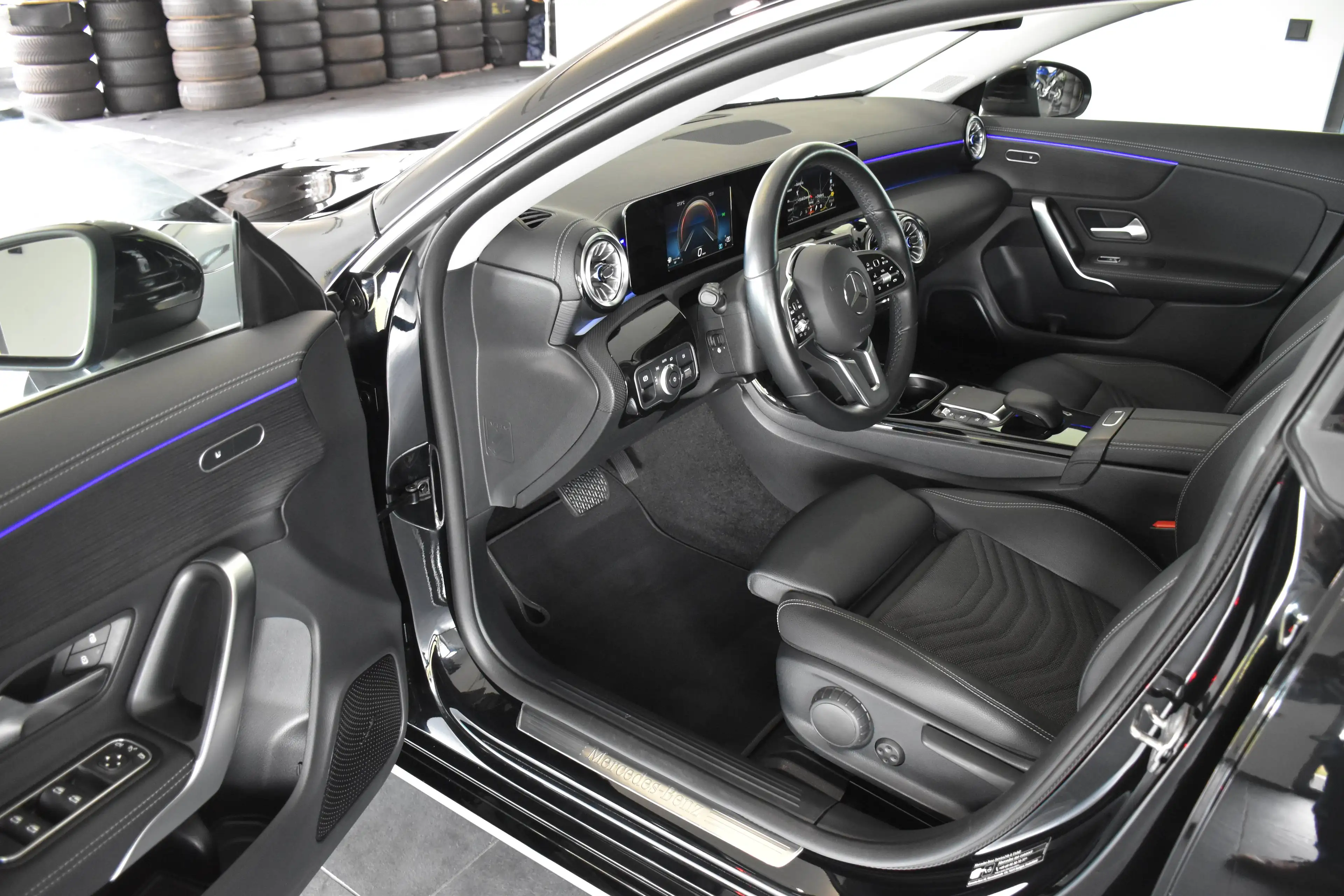 Mercedes-Benz CLA 220 CLA 220 d 8G-DCT PROGRESSIVE"PANORAMA"AHK"LED" — photo 11