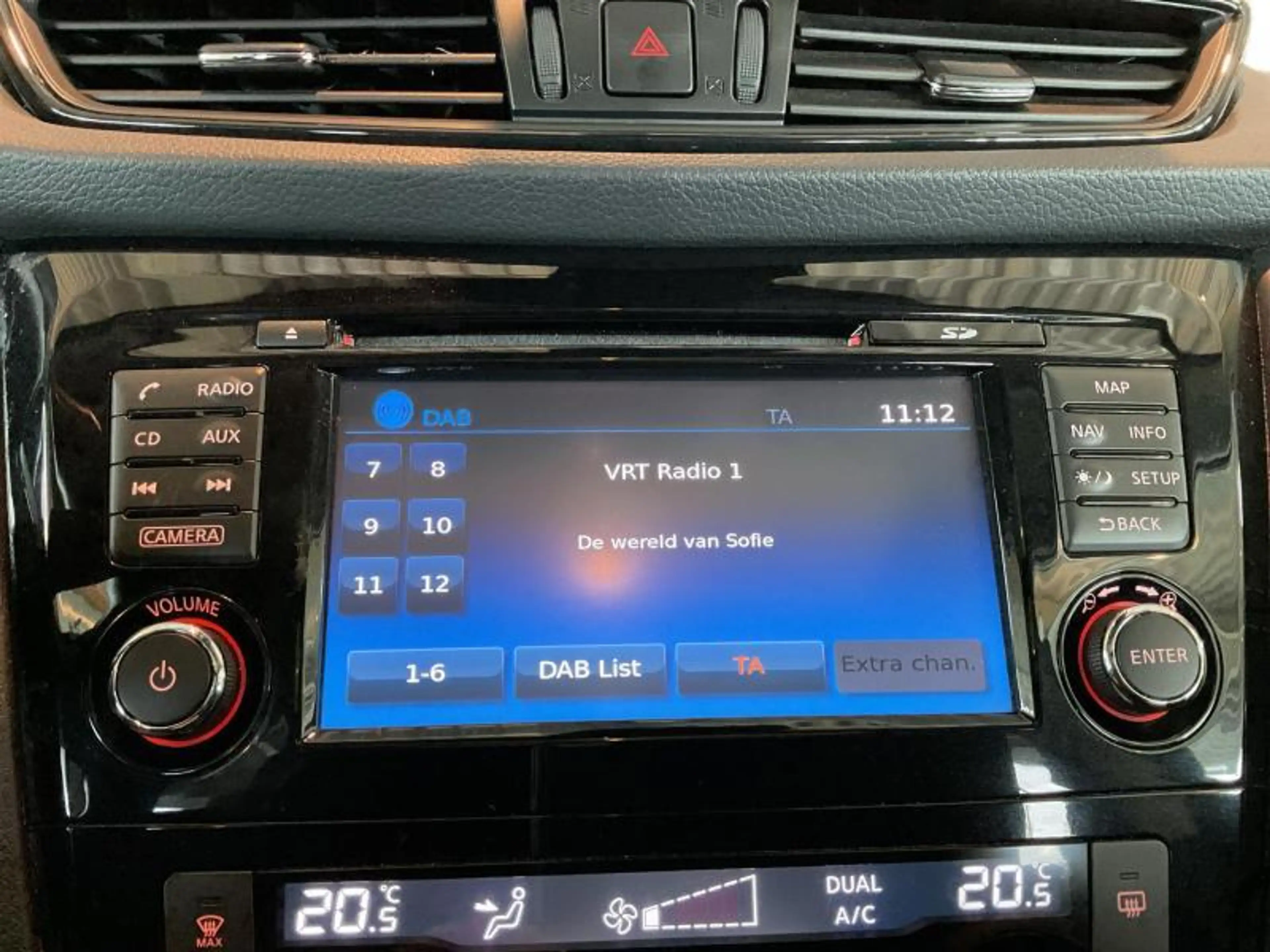 Nissan X-Trail N-CONNECTA / 7 PLACES — photo 11