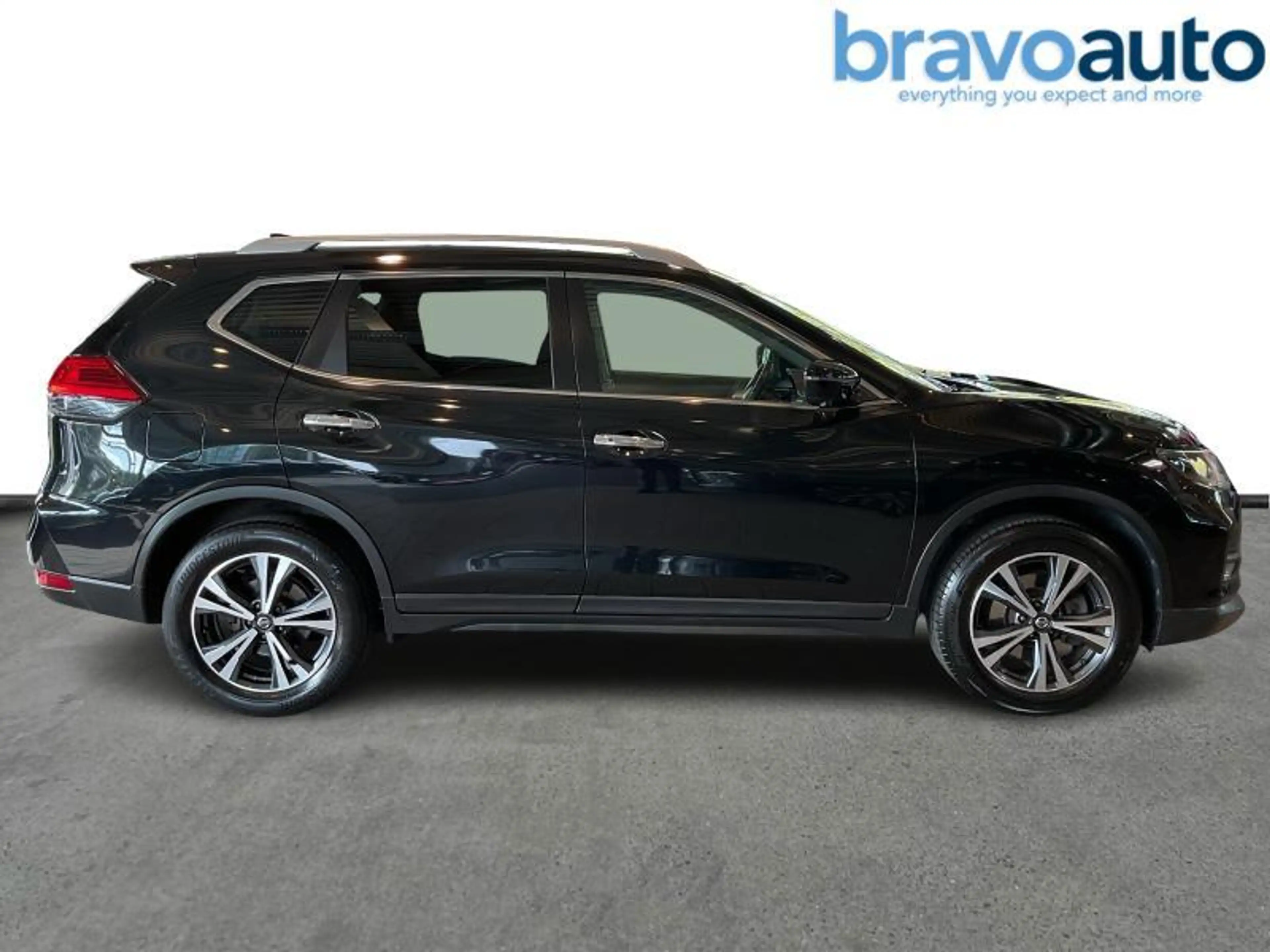 Nissan X-Trail N-CONNECTA / 7 PLACES — photo 14
