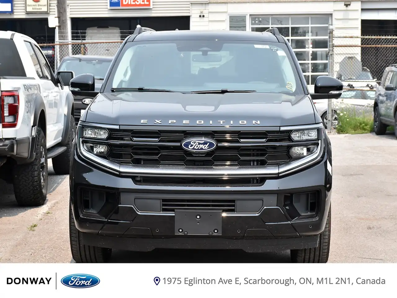Ford Expedition снимка Ford Expedition