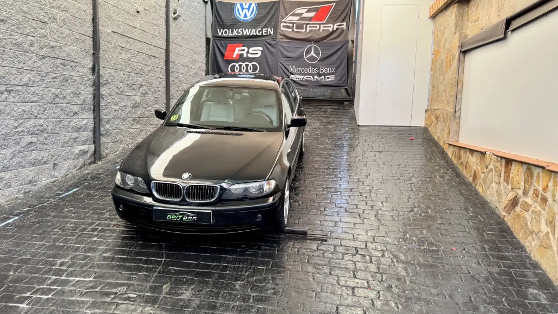 BMW 325 325xi Negro - 1