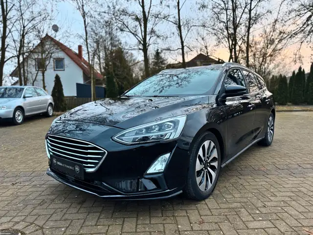 Ford Focus Turnier Cool & Connect*CARPLAY*NAVI*CAM*