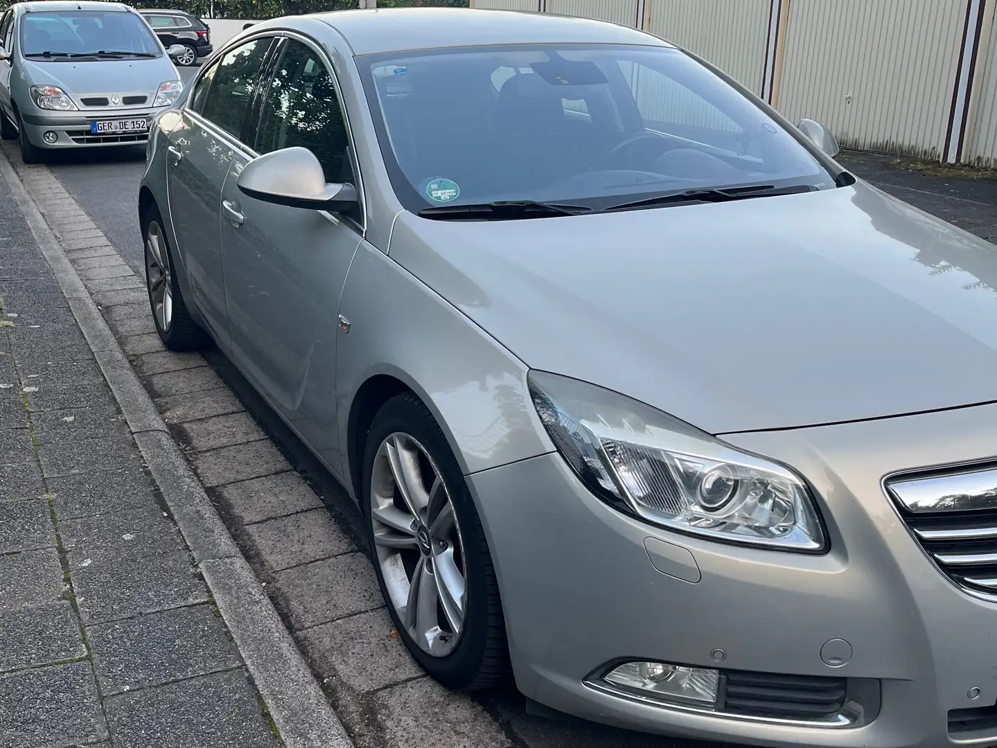 Opel Insignia Insignia 2.0 CDTI Aut.Sport Stříbrná - 1