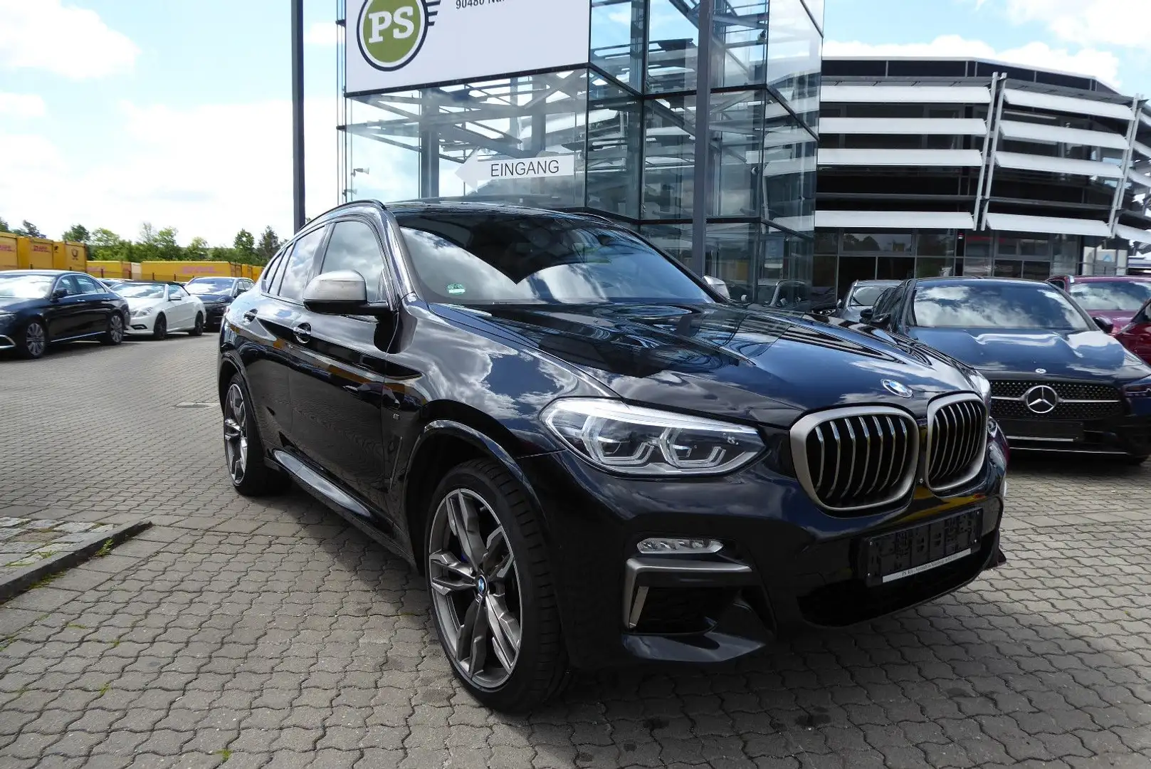 BMW X4 M d Panoramadach Schwarz - 1