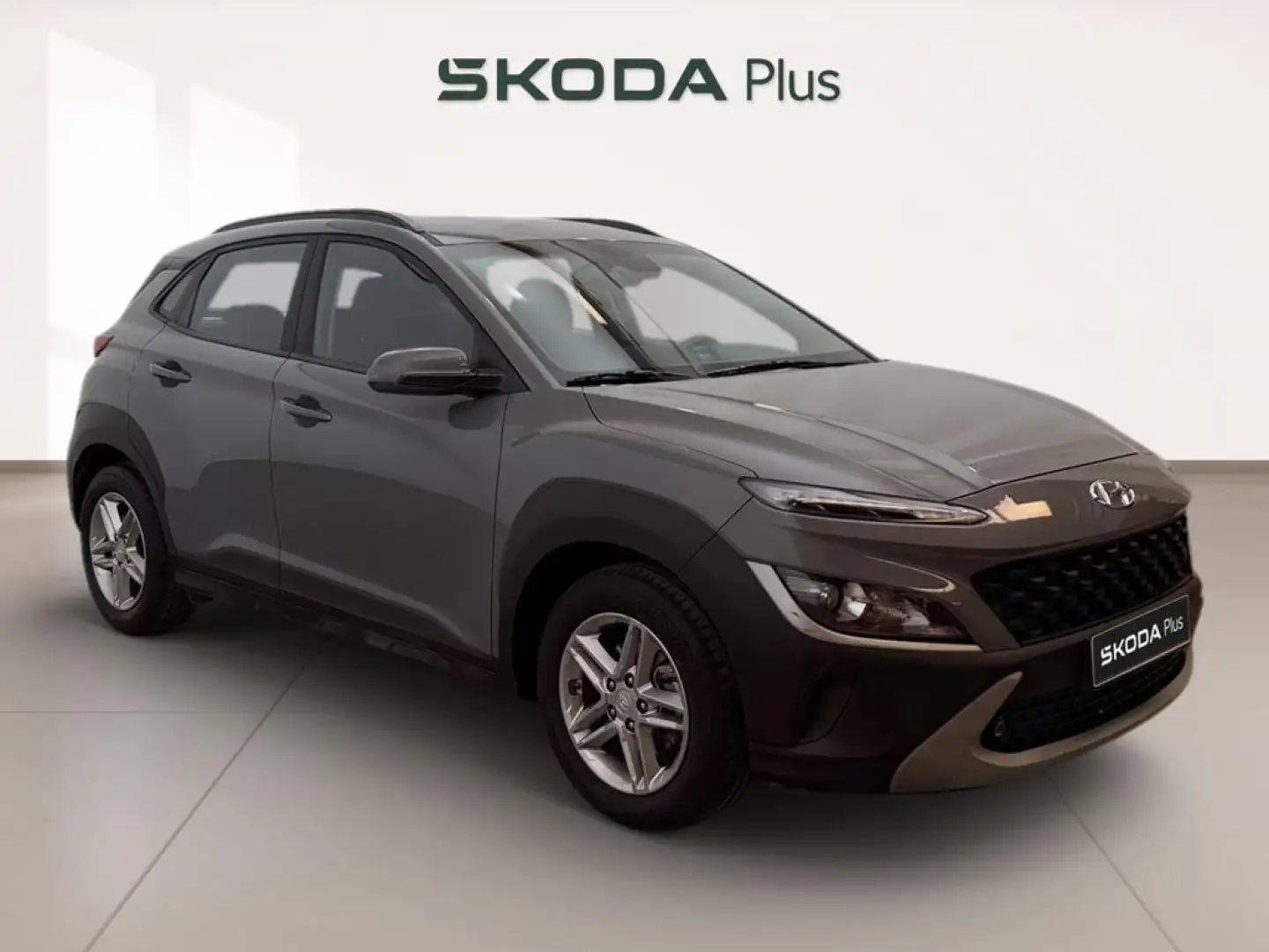 Hyundai KONA 1.0 TGDI Maxx 4x2 Gris - 1