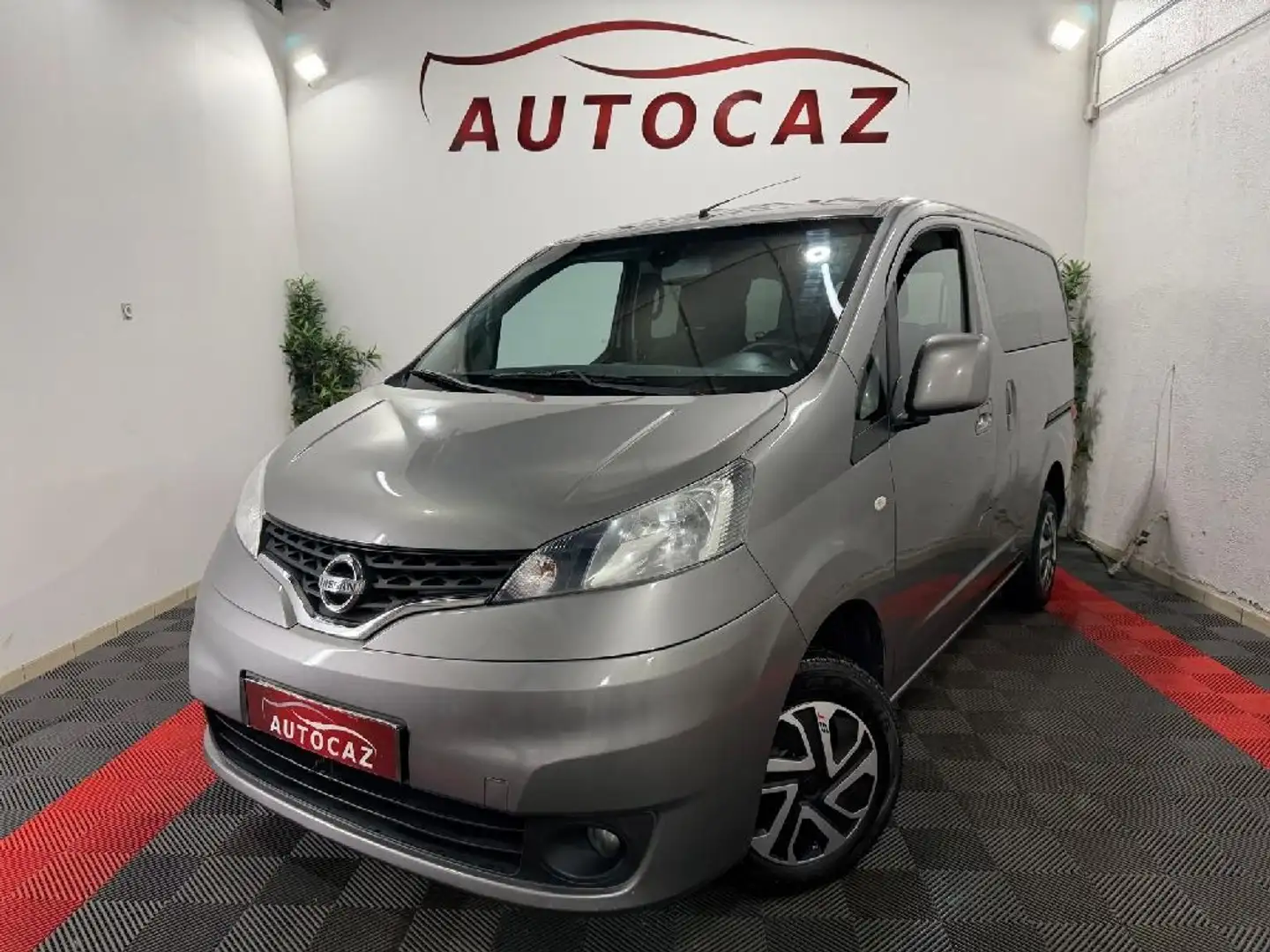 Nissan NV200 COMBI 1.5 dCi 110 BVM6 Pack Business 5pl +CAMERA+ATTELAGE Gri - 1