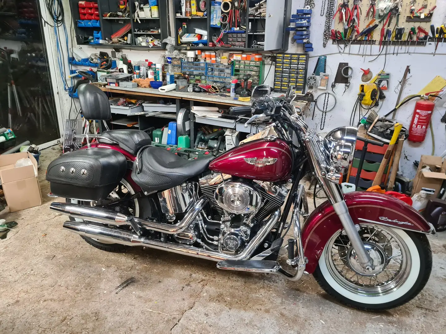 Harley-Davidson Heritage Softail Deluxe Roşu - 1