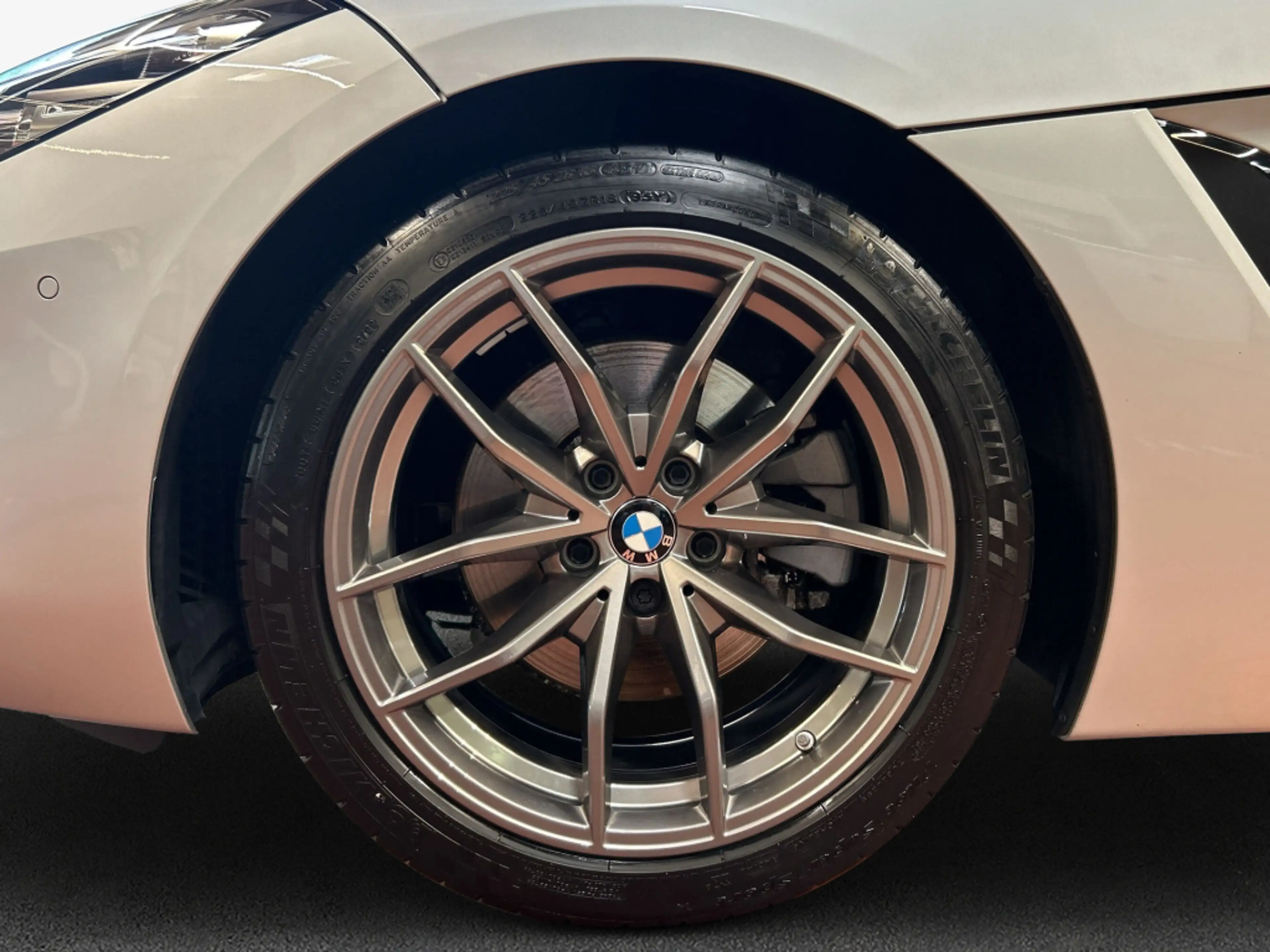 BMW Z4 sDrive20i Aut. Advantage HiFi Navi SHZ — photo 8