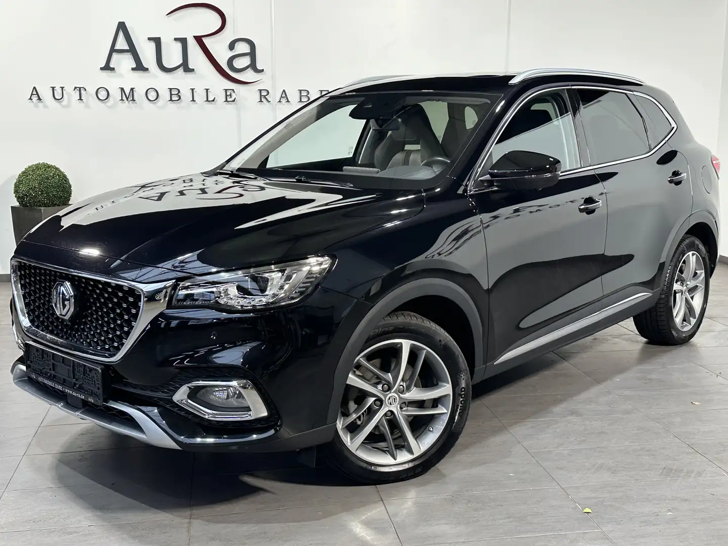 MG EHS PHEV Luxury NAV+LED+DIGDISPLAY+PANO+360°+1HD Czarny - 2