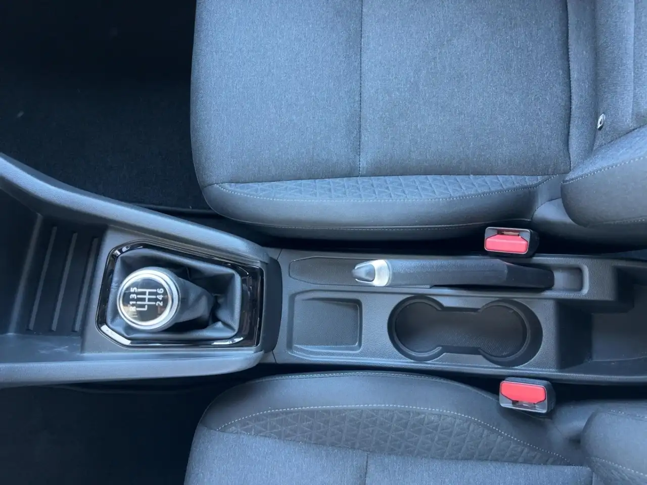 Renault Clio EQUILIBRE TCe 90 Apple CarPlay SHZ PDC KLIMA, миниатюра 15