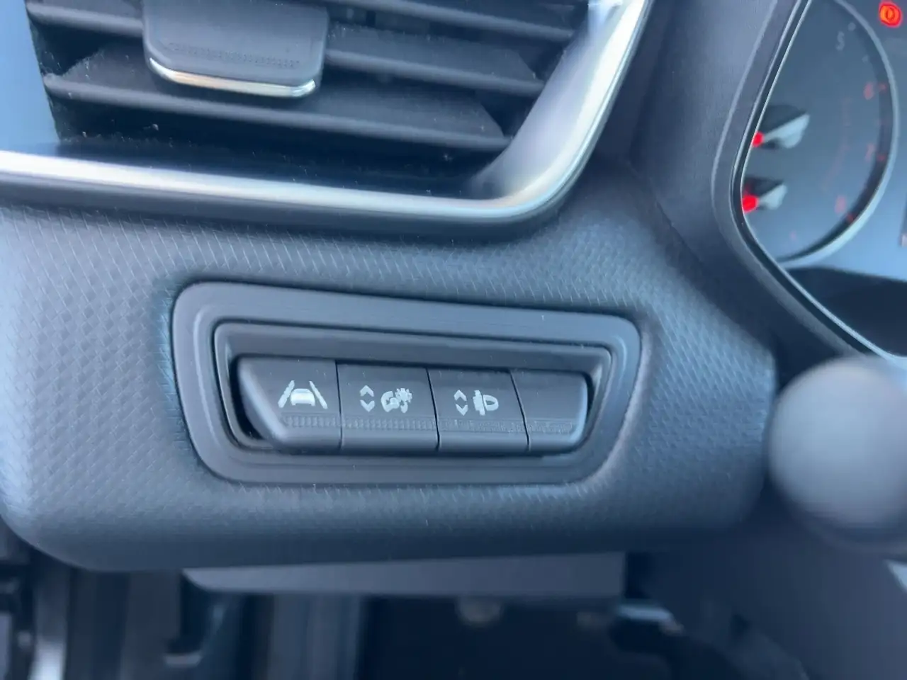 Renault Clio EQUILIBRE TCe 90 Apple CarPlay SHZ PDC KLIMA, миниатюра 17