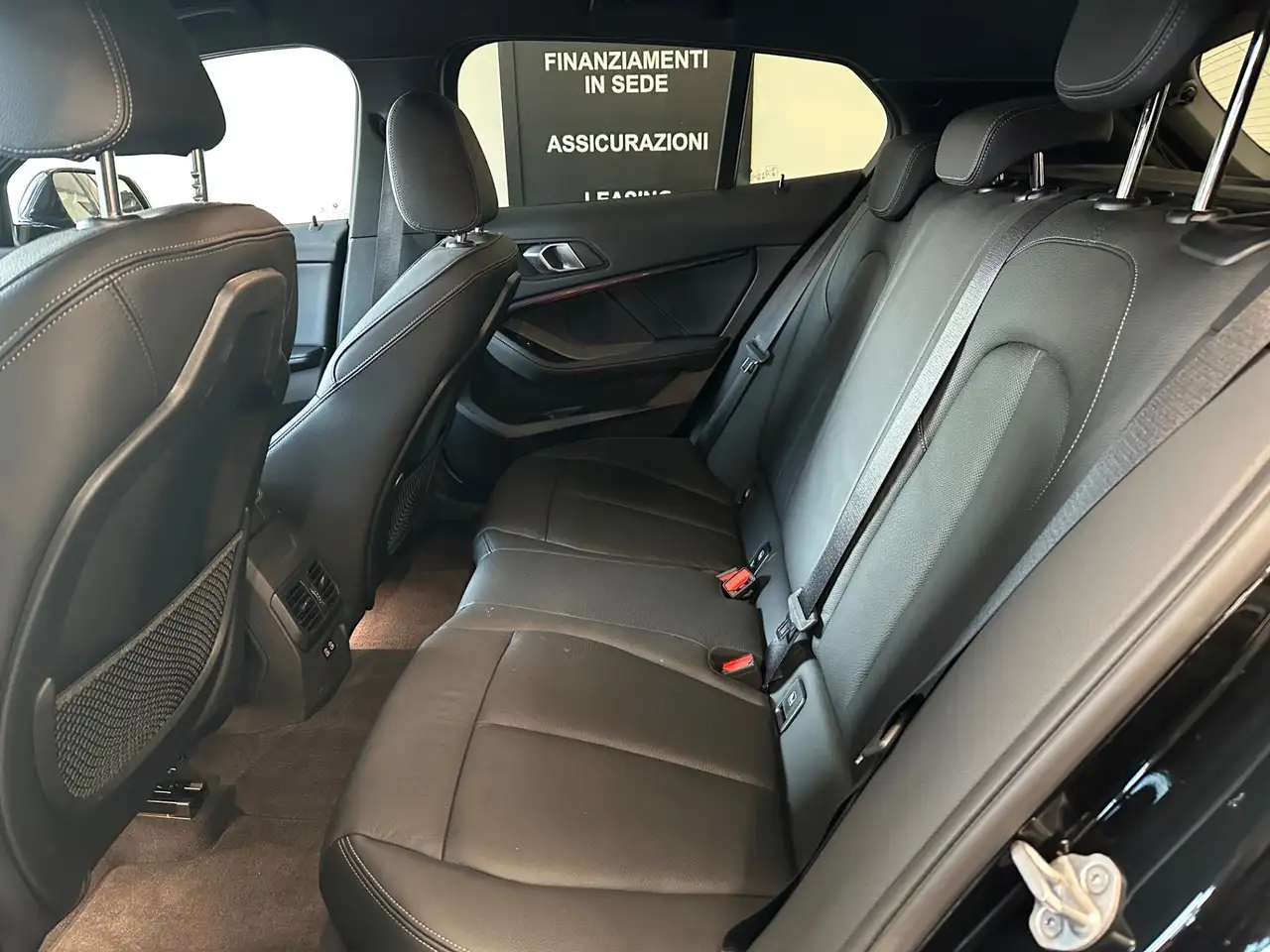 BMW 118 118i 5p. Msport 7