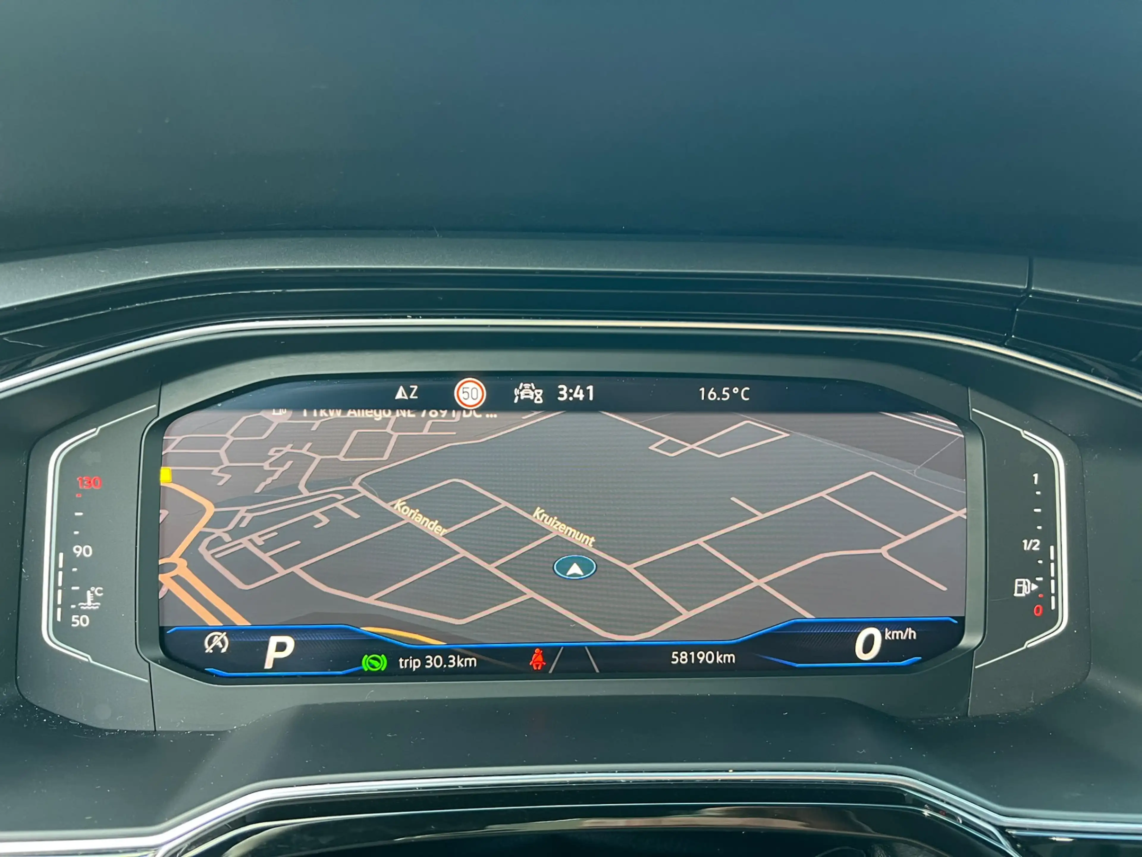 Volkswagen Taigo 1.5 TSI R-Line virtual cockpit, stoelverw, navi, c — photo 4