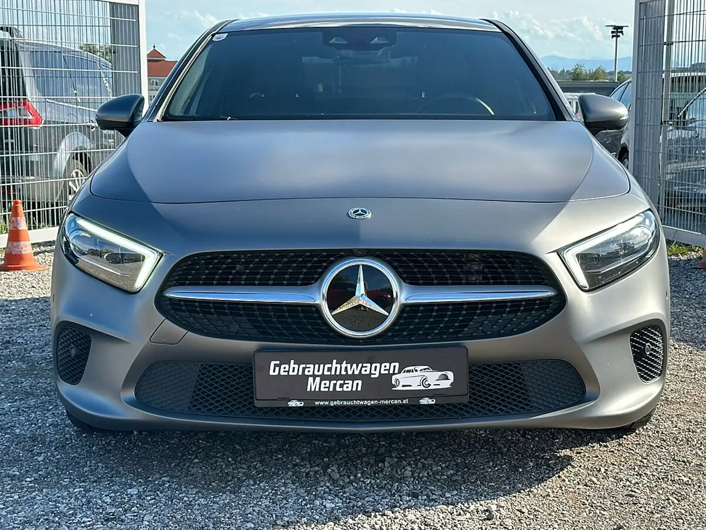 Mercedes-Benz A 200 d Style (EURO 6d) Silber - 2