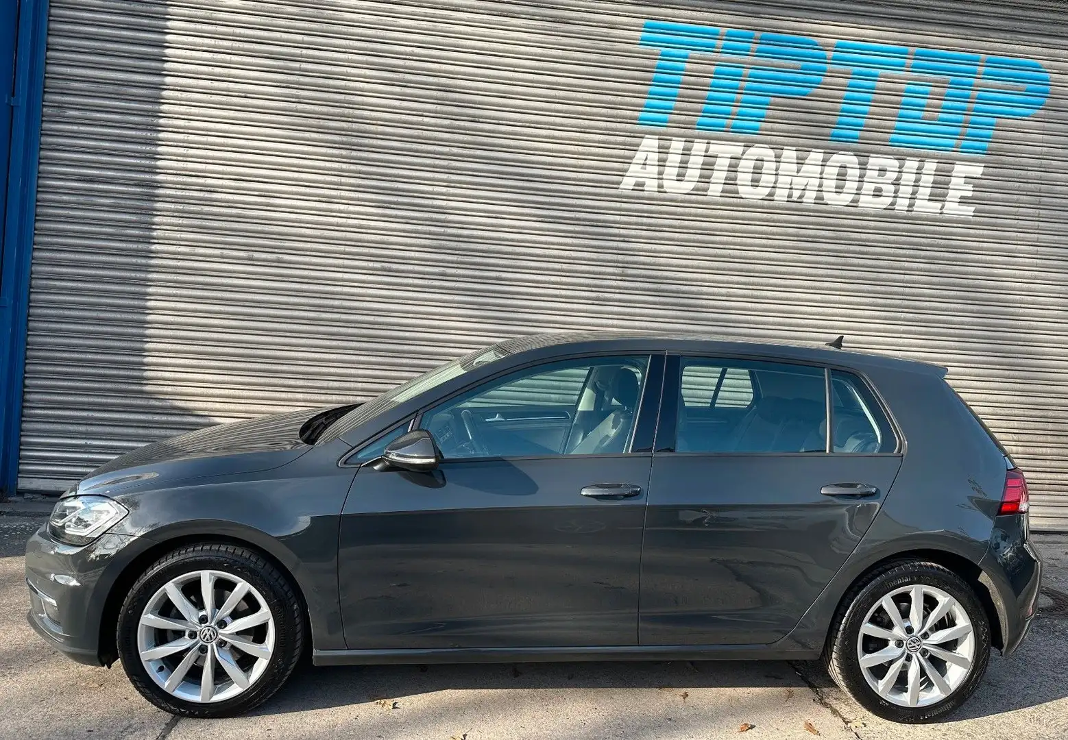 Volkswagen Golf VII Lim. Highline 4Motion*NAVI*LED*KAMERA* Gris - 2